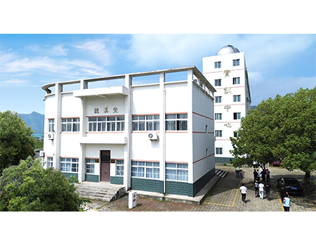 听溪堂